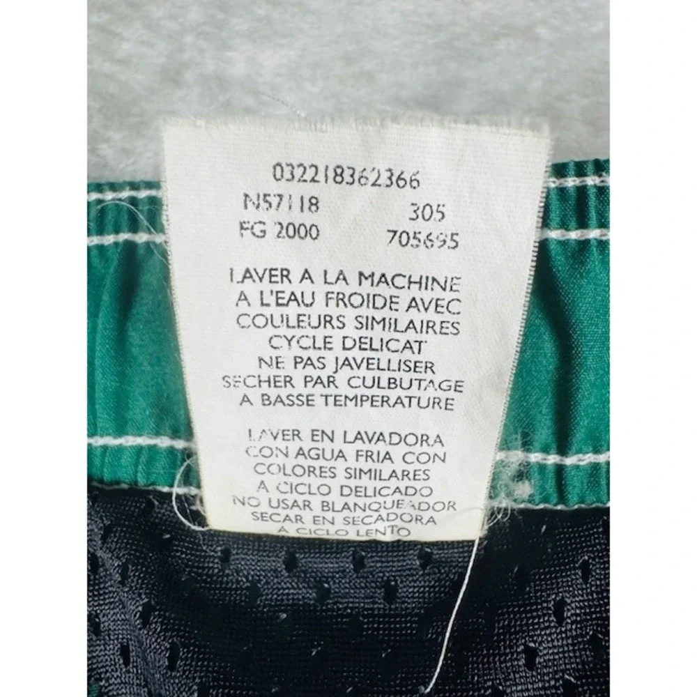 Nike Swim Trunks Mens M Green‎ Board Shorts Mesh Lined Contrast Stitching Sporty